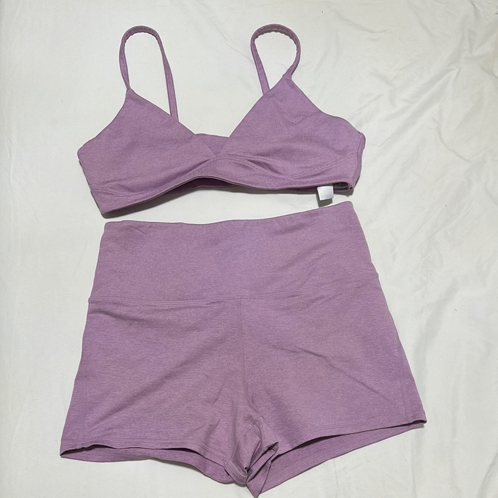 Wellbeing + Being Well Workout Set